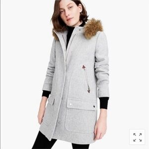 J.Crew Gray Chateau Parka Peacoat
Size 6 EUC